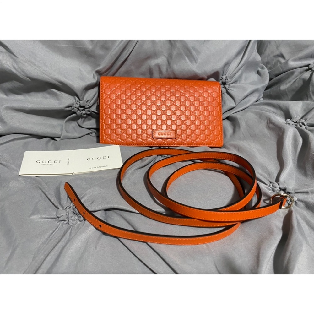 Gucci crossbody bag/wallet 100% authentic
